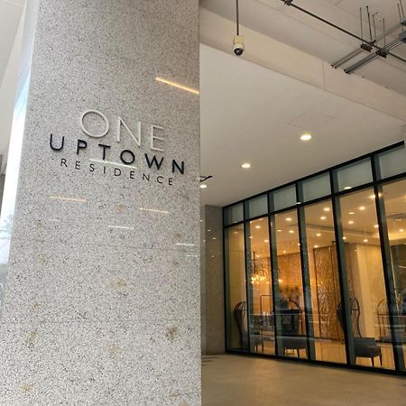 מנילה 1 Bedroom Uptown Bgc Across Uptown Mall מראה חיצוני תמונה