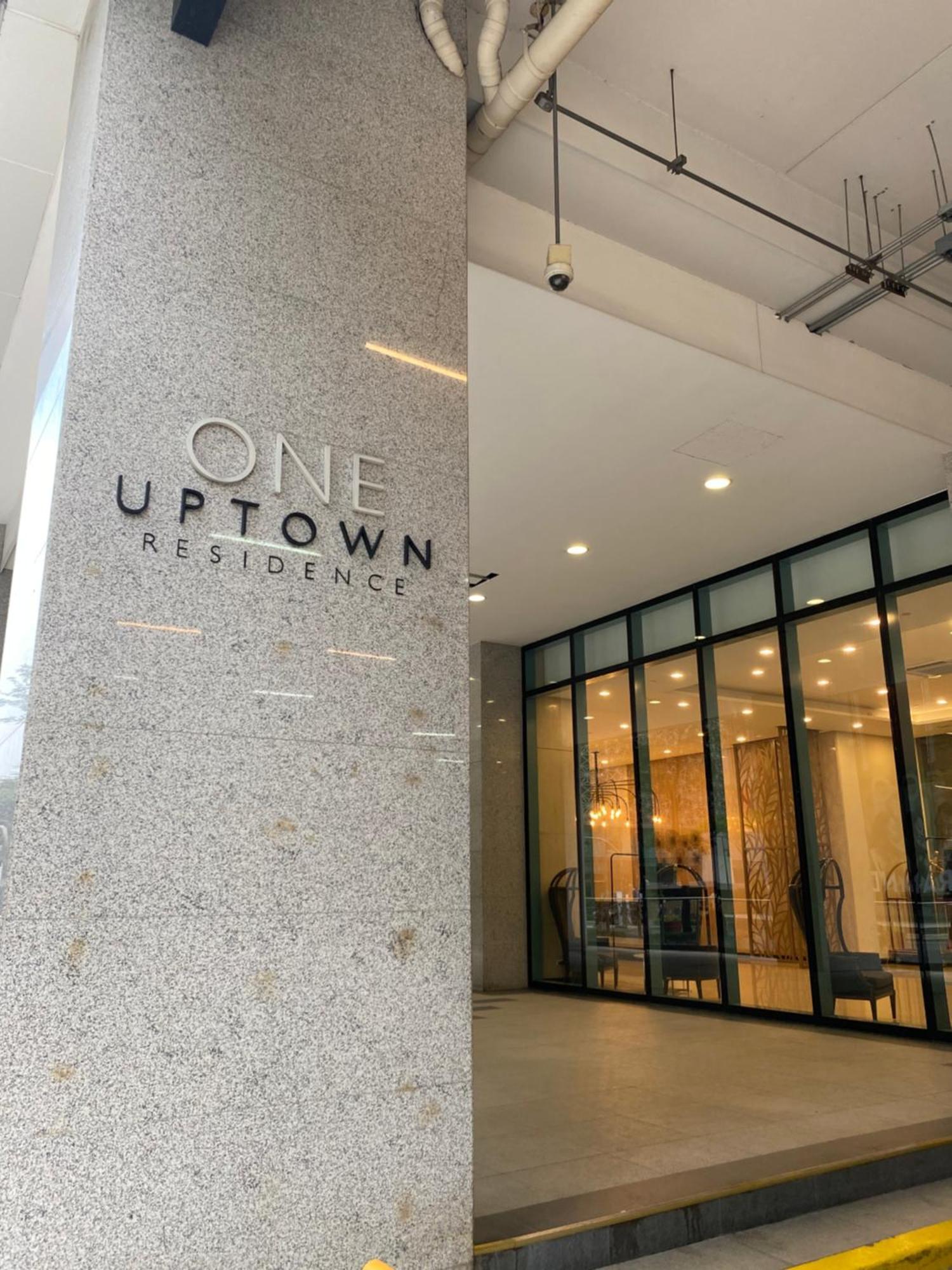 מנילה 1 Bedroom Uptown Bgc Across Uptown Mall מראה חיצוני תמונה
